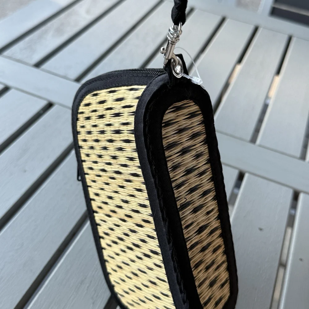 Saraye Tatami Baskets of Cambodia Woven Grass Wristlet w Zipper Makeup Bag